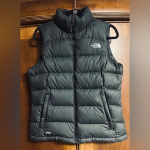 Women’s med, North Face Nuptse 700 down vest, excellent condition!